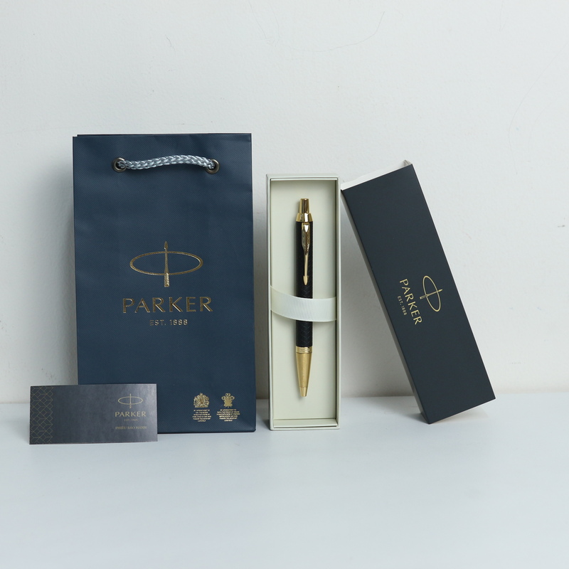 Bút Bi Parker IM PRM Đ-Black GT TB4-1975662 4 Bút bi Parker IM PRM Đ-Black GT TB4-1975662