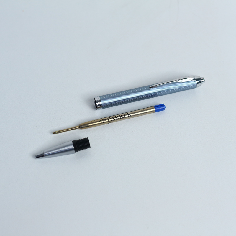 Bút Bi Parker IM PRM X-Blue Grey CT GB-2143645 7 bút bi Parker IM PRM X-Blue Grey CT GB-2143645