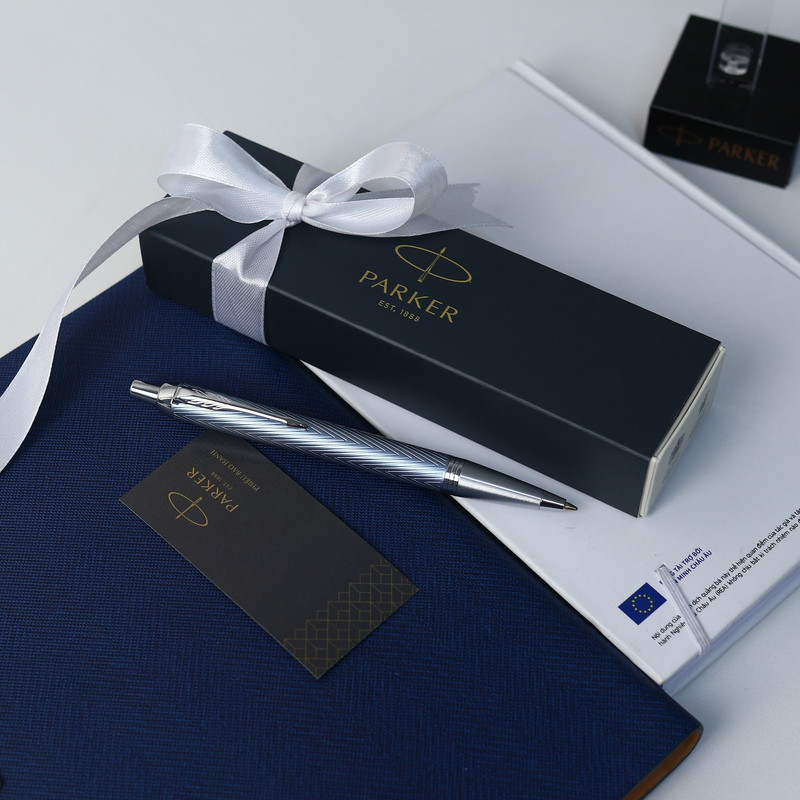 Bút Bi Parker IM PRM X-Blue Grey CT GB-2143645 4 bút bi Parker IM PRM X-Blue Grey CT GB-2143645