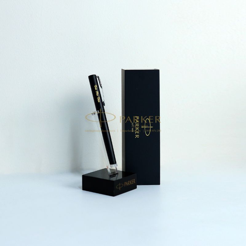 3 Cách khắc tên lên bút đẹp, bền không nên bỏ qua 5 3 Cách khắc tên lên bút đẹp, bền không nên bỏ qua - Butparker.com.vn