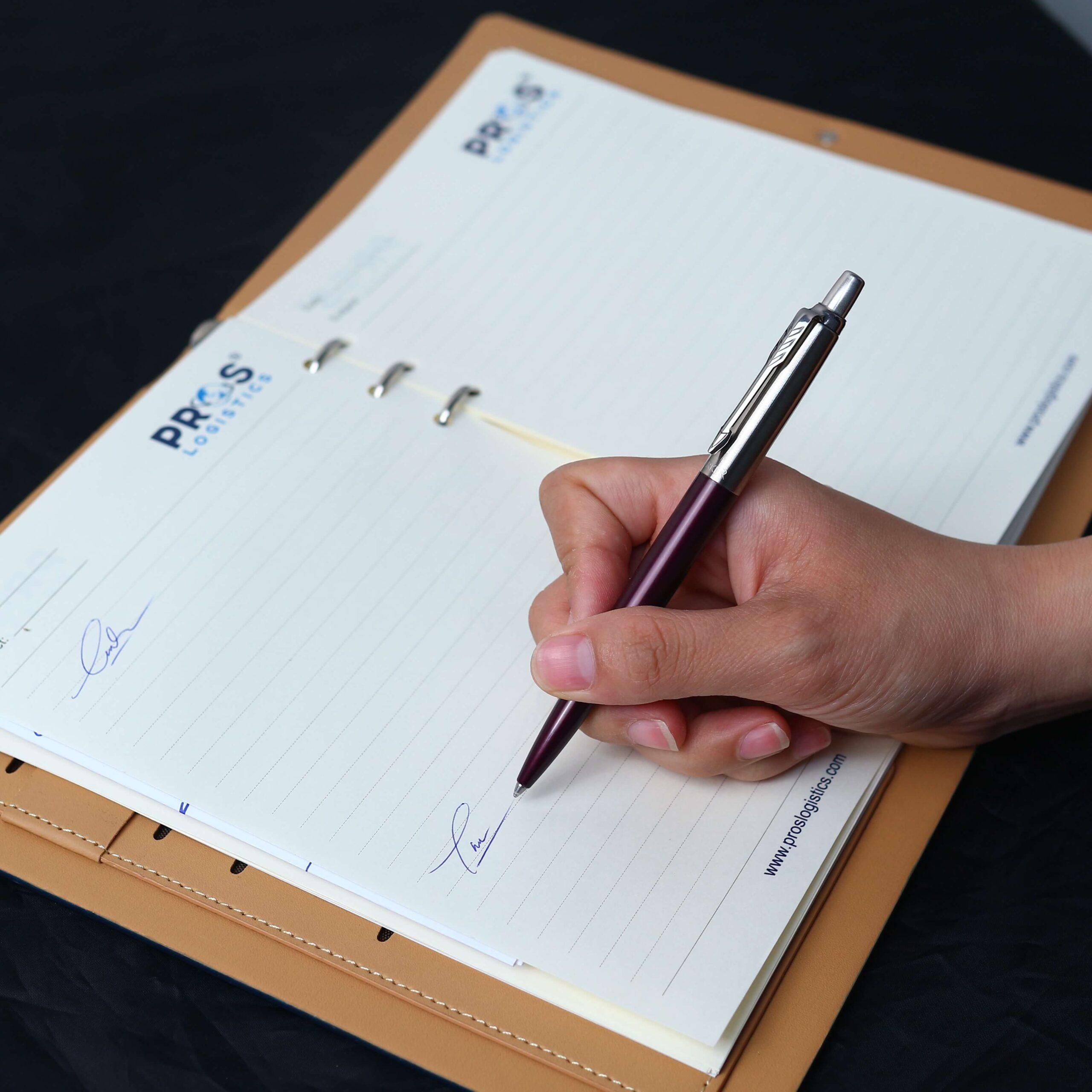 Mực bút Jotter nhanh khô, cho nét chữ đẹp