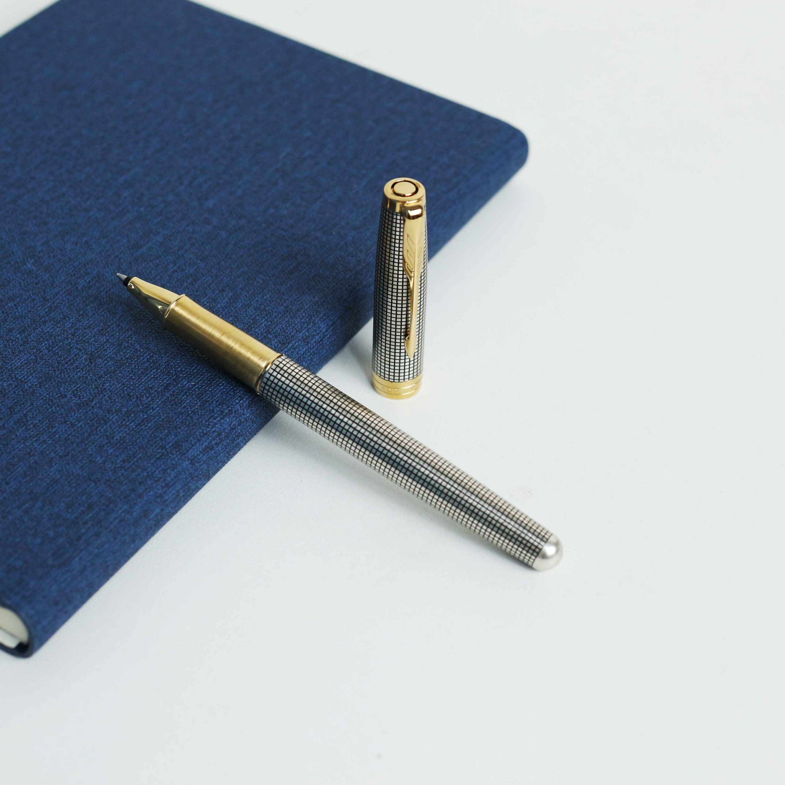 Parker Sonnet thích hợp để tặng vào ngày Doanh nhân Việt Nam, sinh nhật, kỷ niệm công ty