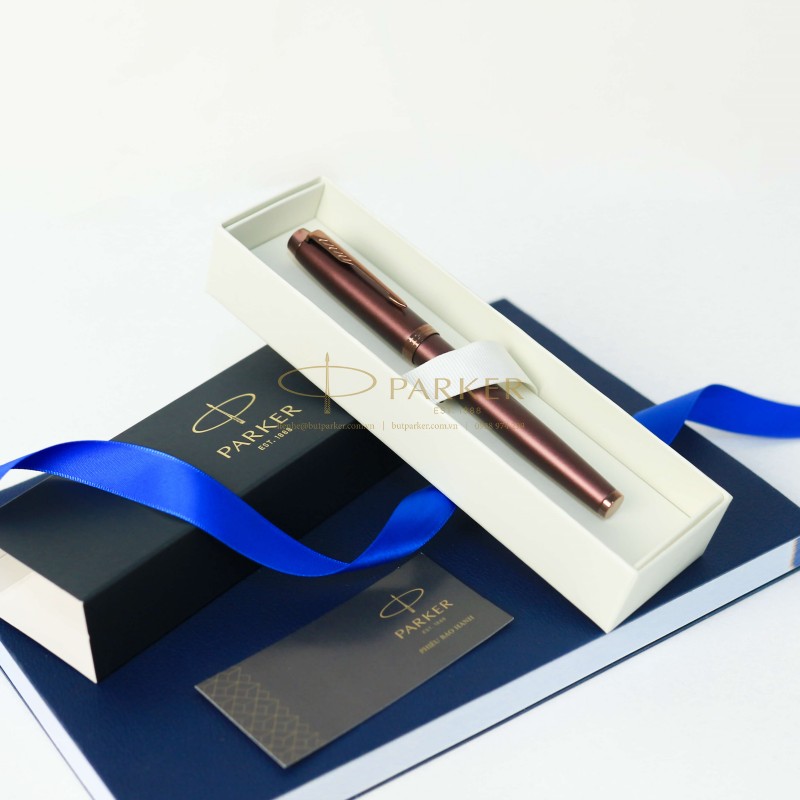 Bút ký Parker là thương hiệu nổi tiếng với hơn 135 năm ra đời Bút ký Parker là thương hiệu nổi tiếng với hơn 135 năm ra đời