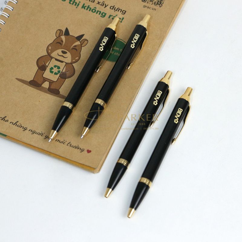 Top 10+ mẫu bút ký quà tặng khách hàng độc đáo và ấn tượng - Butparker.com.vn 