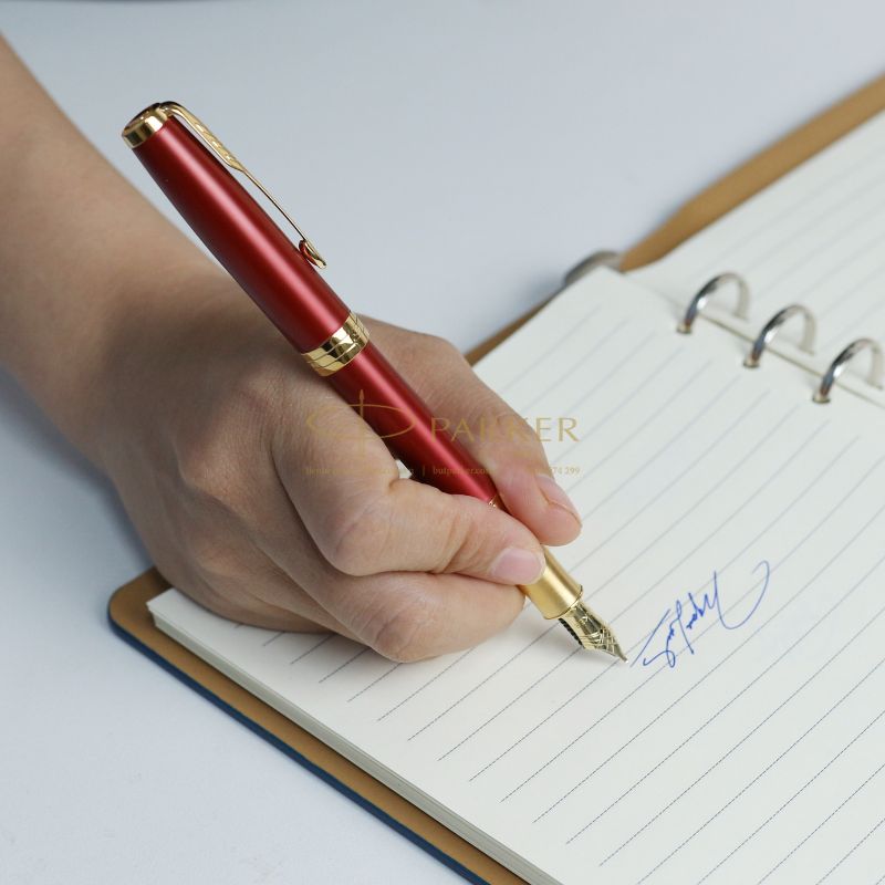 Bút Parker nên dùng loại mực nào? Hướng dẫn chọn mực chuẩn 4 Bút Parker nên dùng loại mực nào? Hướng dẫn chọn mực chuẩn - Butparker.com.vn